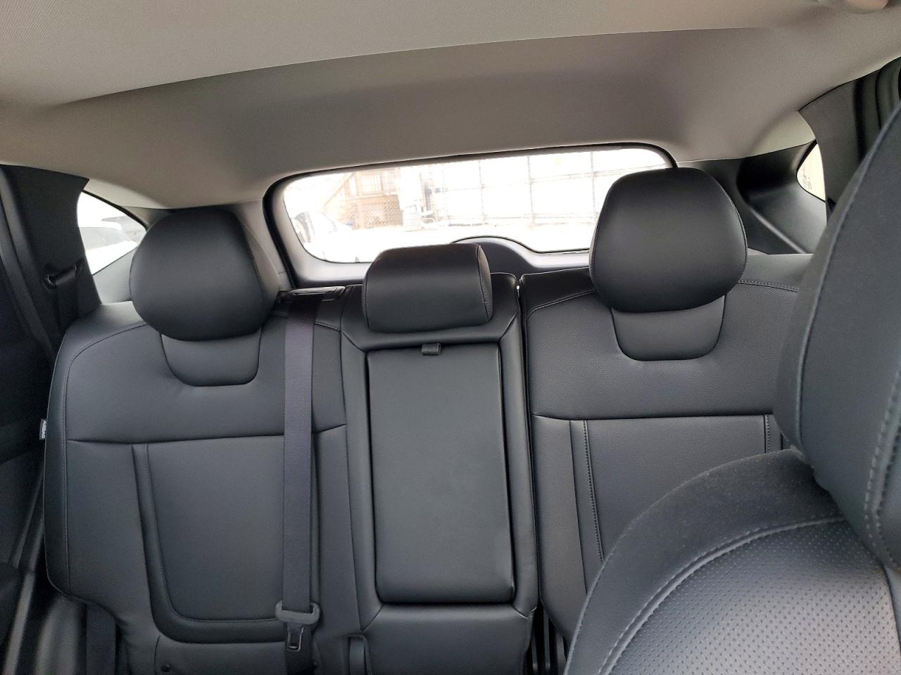 2025 HYUNDAI TUCSON SEL photo 10