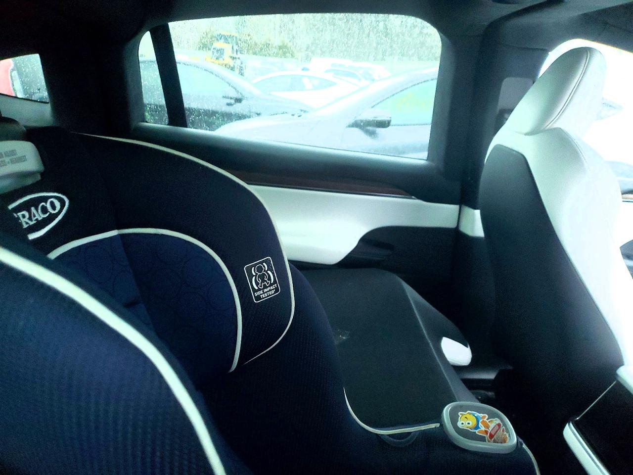 2023 TESLA MODEL X photo 28