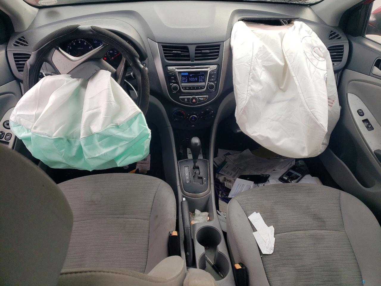 2016 HYUNDAI ACCENT SE photo 22