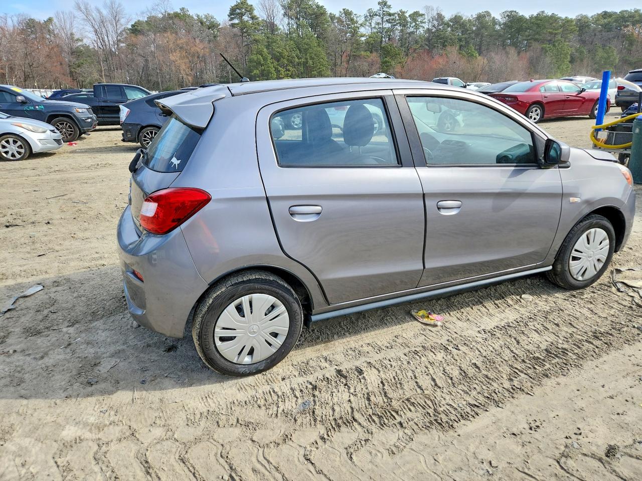 2017 MITSUBISHI MIRAGE ES photo 3