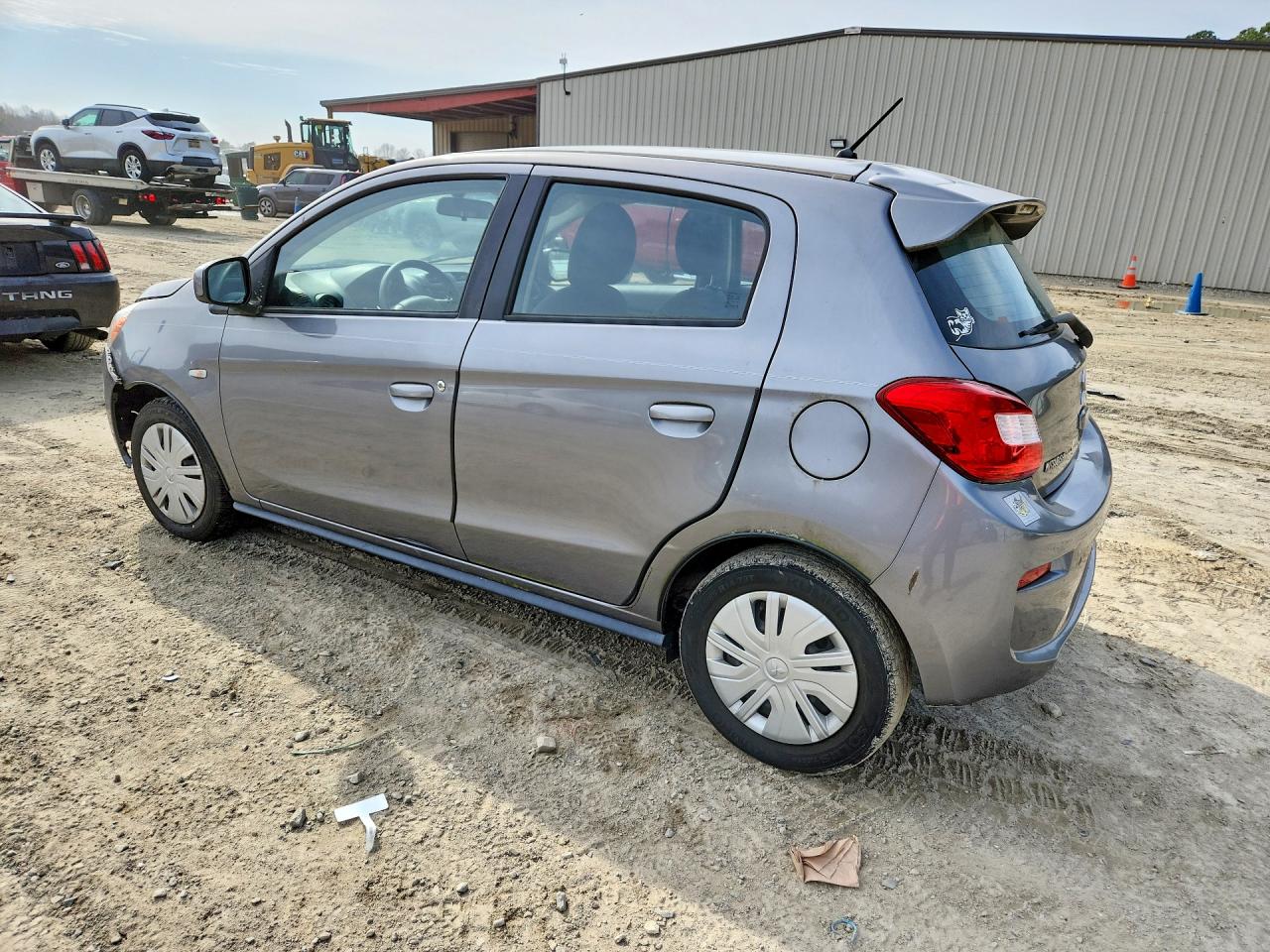 2017 MITSUBISHI MIRAGE ES photo 2