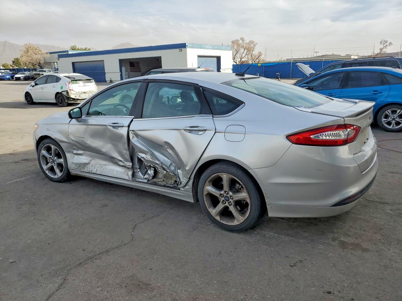 2014 FORD FUSION photo 4