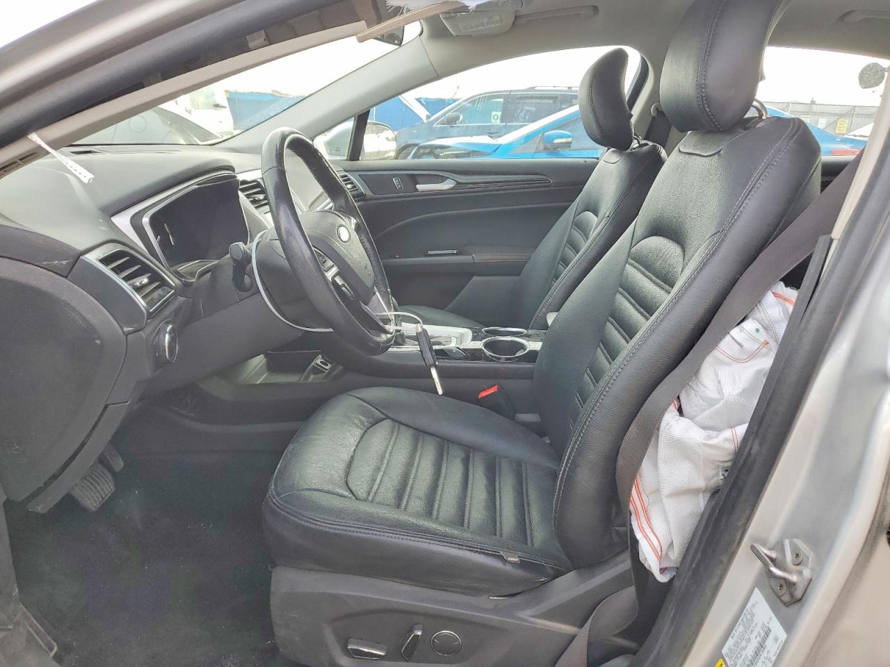 2014 FORD FUSION photo 19