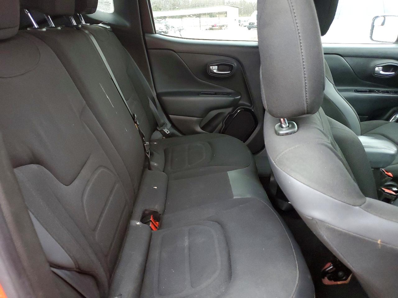 2017 JEEP RENEGADE LATITUDE photo 21