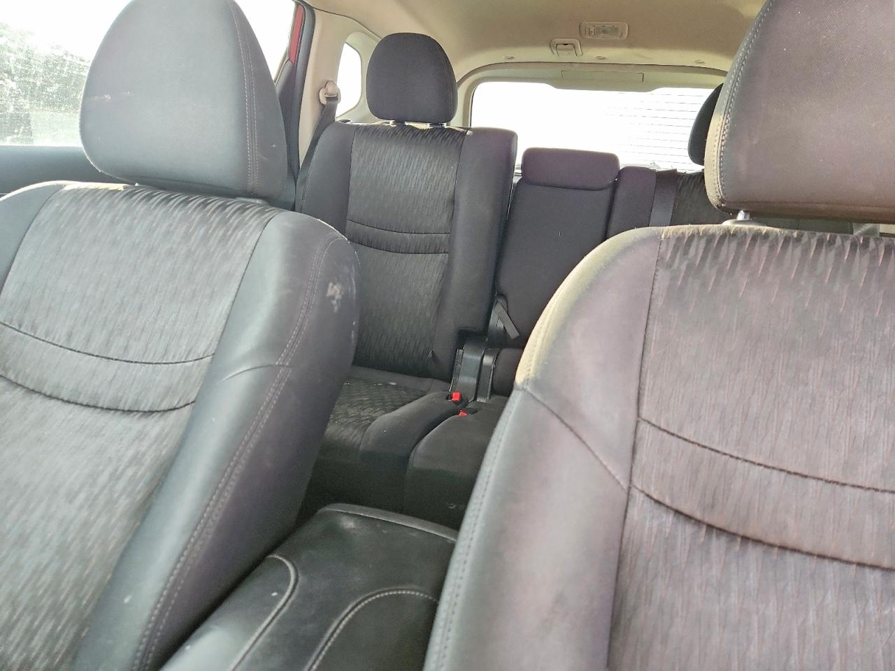 2018 NISSAN ROGUE S photo 19