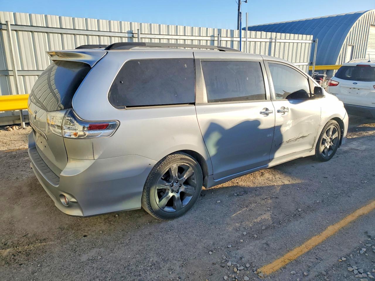 2015 TOYOTA SIENNA SPORT photo 5