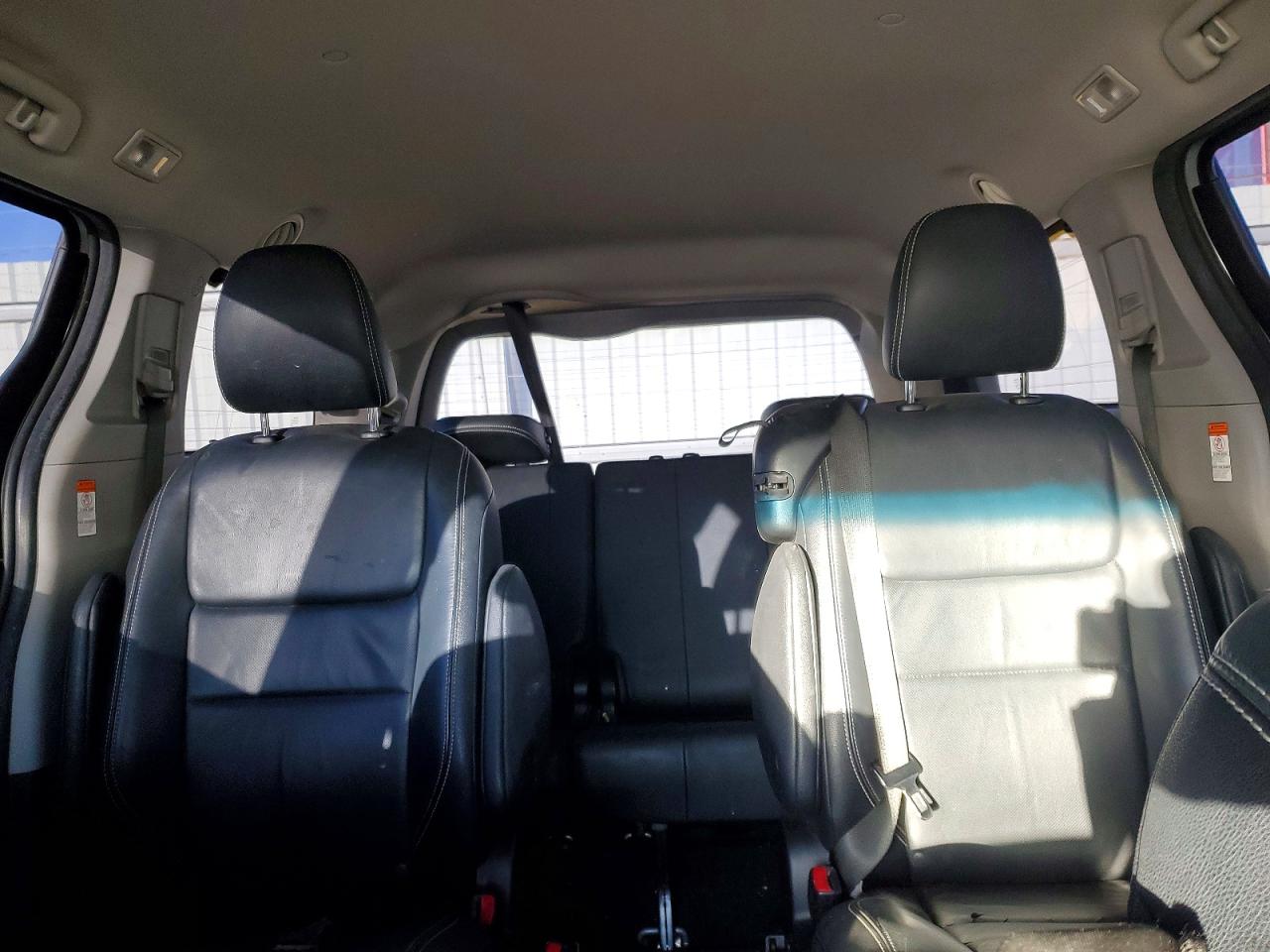 2015 TOYOTA SIENNA SPORT photo 19