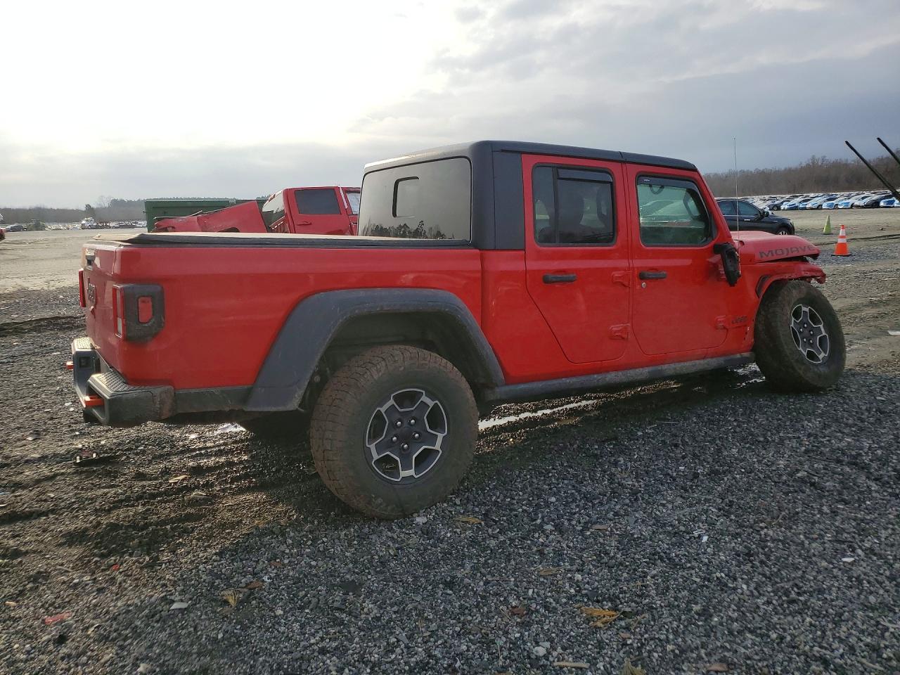 2021 JEEP GLADIATOR MOJAVE photo 5