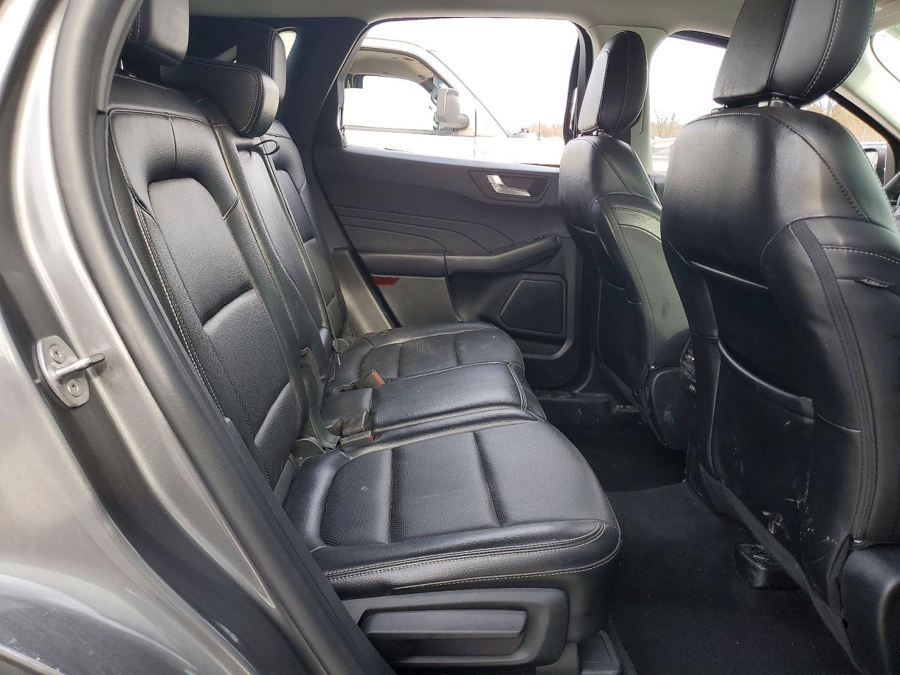 2022 FORD ESCAPE SEL photo 11