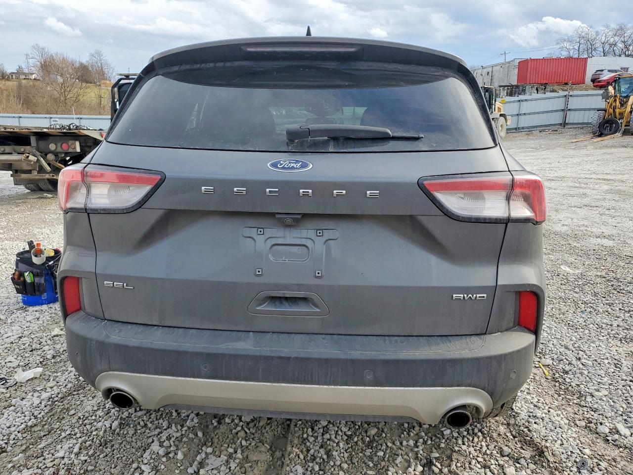 2022 FORD ESCAPE SEL photo 6