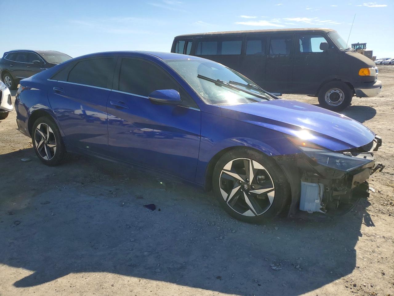 2022 HYUNDAI ELANTRA LIMITED photo 4