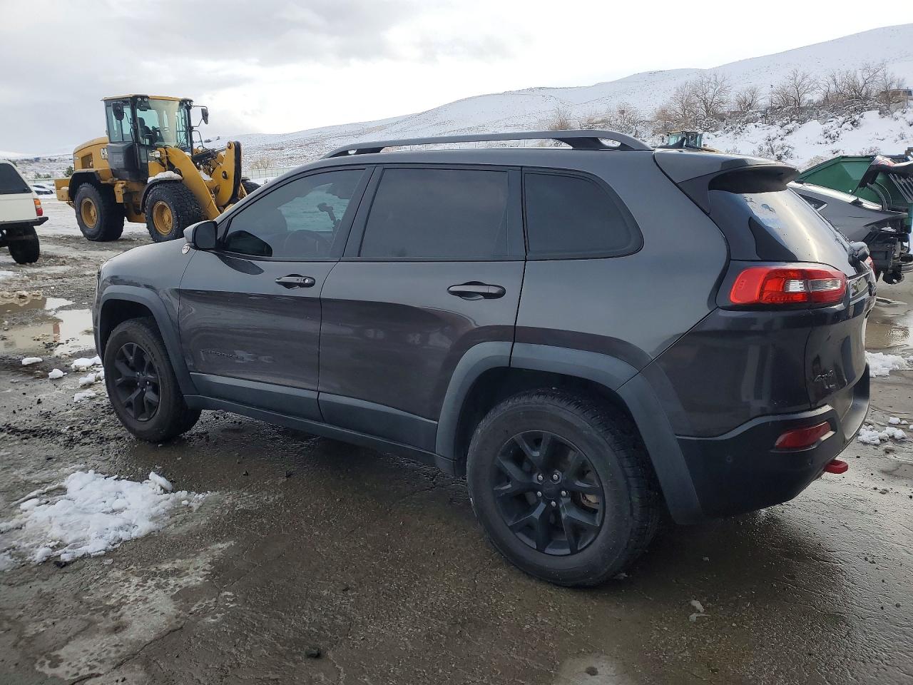2015 JEEP CHEROKEE TRAILHAWK photo 3