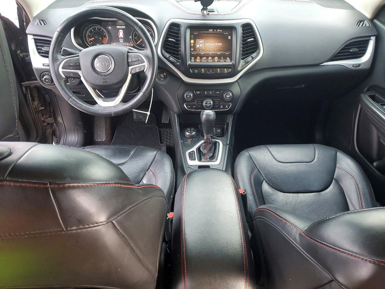 2015 JEEP CHEROKEE TRAILHAWK photo 15