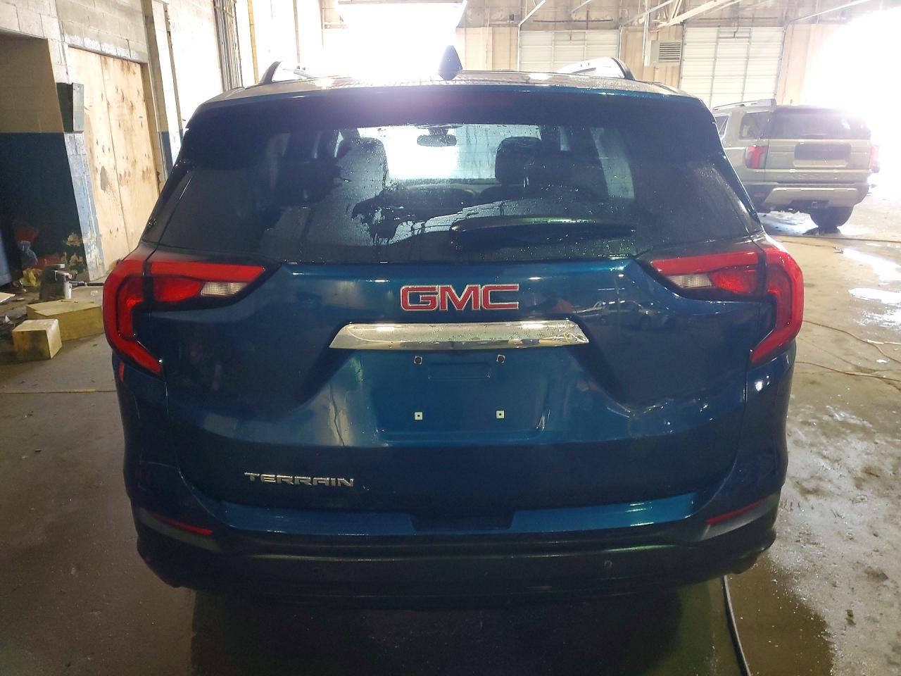 2020 GMC TERRAIN SLE photo 16