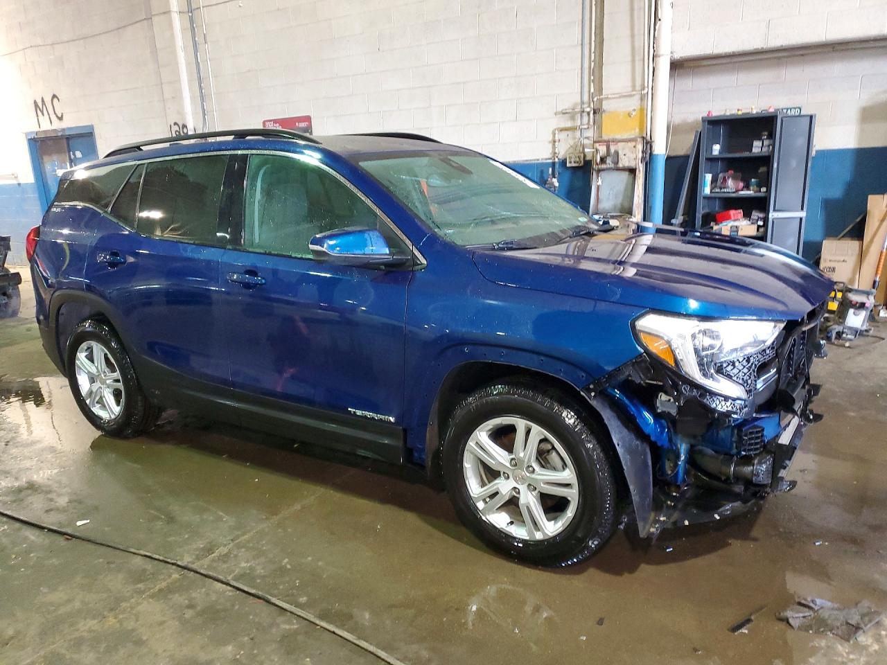 2020 GMC TERRAIN SLE photo 10