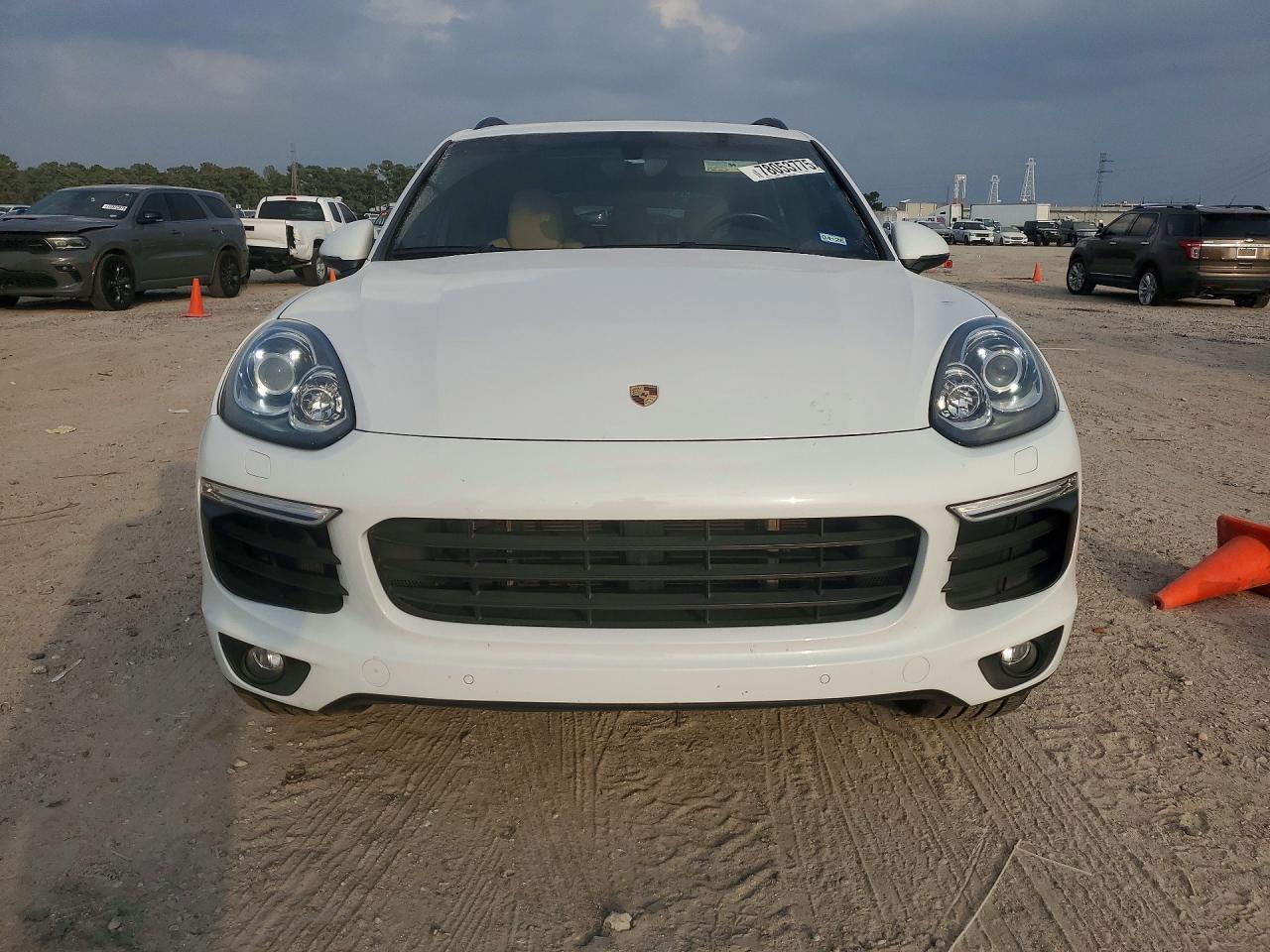 2018 PORSCHE CAYENNE SE HYBRID PLATINUM photo 9
