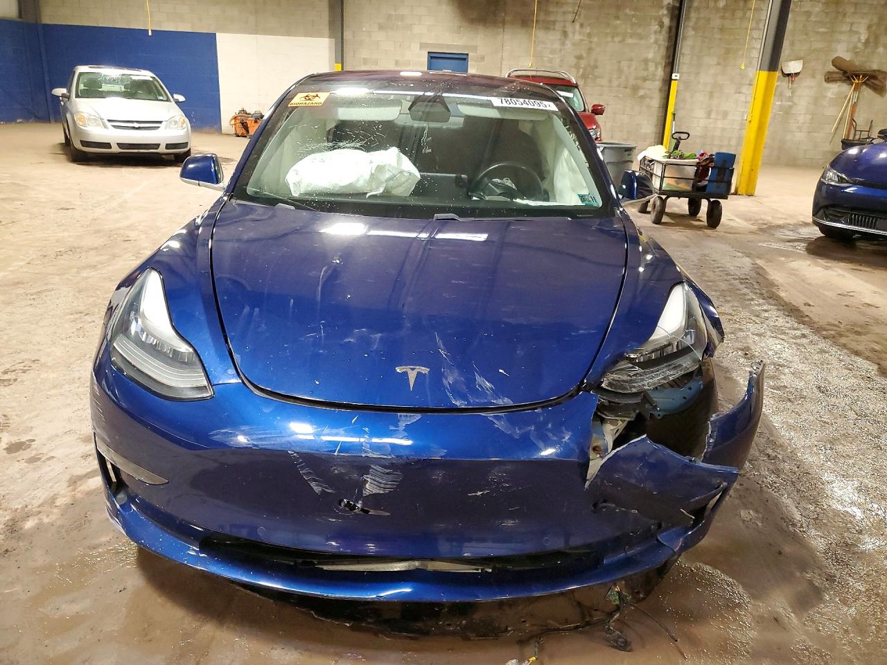 2018 TESLA MODEL 3 photo 13
