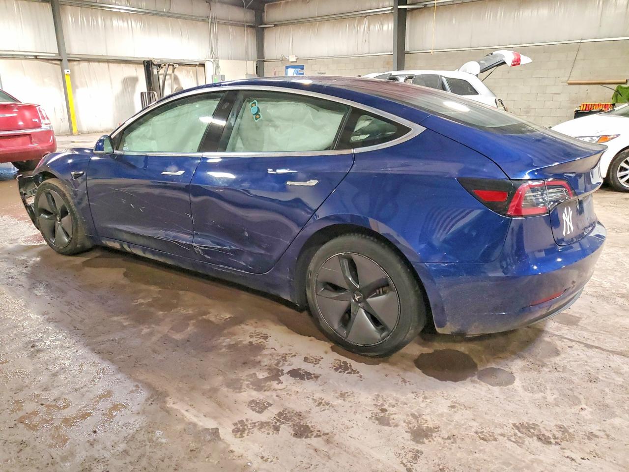 2018 TESLA MODEL 3 photo 4