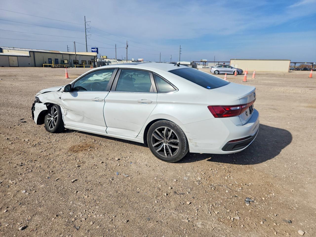 2025 VOLKSWAGEN JETTA SE photo 2