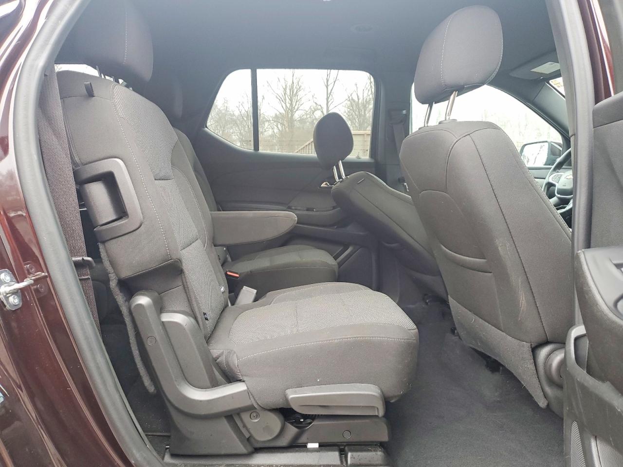 2023 CHEVROLET TRAVERSE LT photo 11