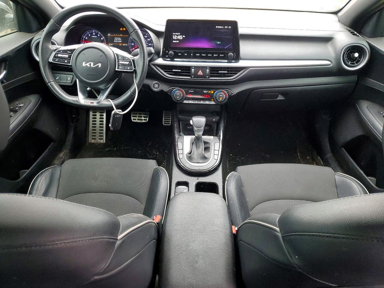 2023 KIA FORTE GT-LINE photo 8