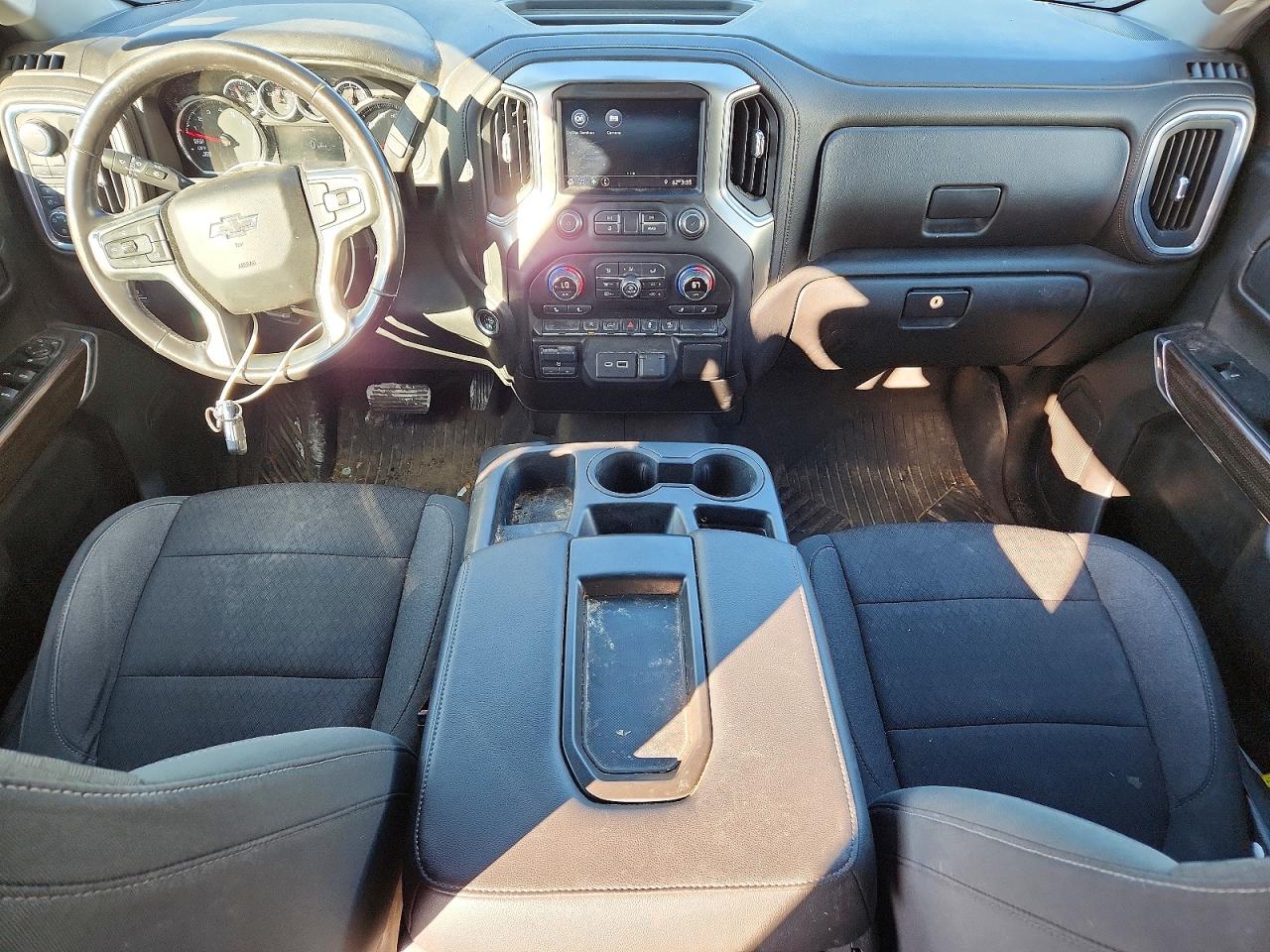 2021 CHEVROLET SILVERADO K1500 RST photo 8
