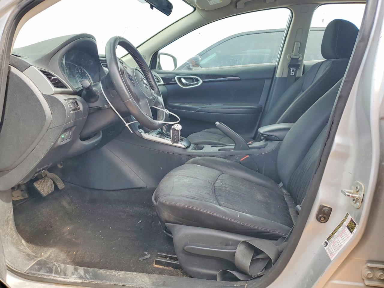 2017 NISSAN SENTRA S photo 13