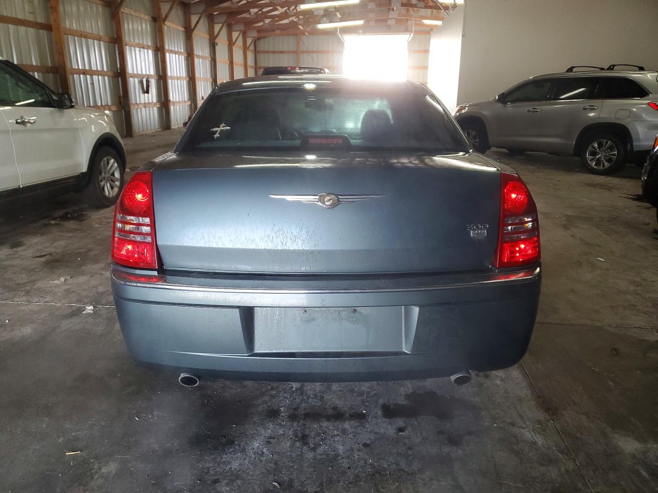 2005 CHRYSLER 300C photo 11