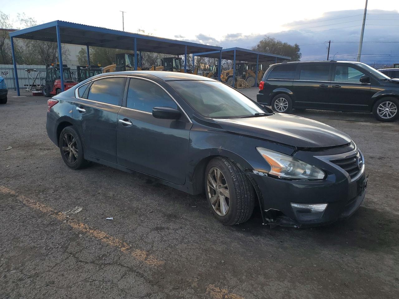 2013 NISSAN ALTIMA 2.5 photo 4