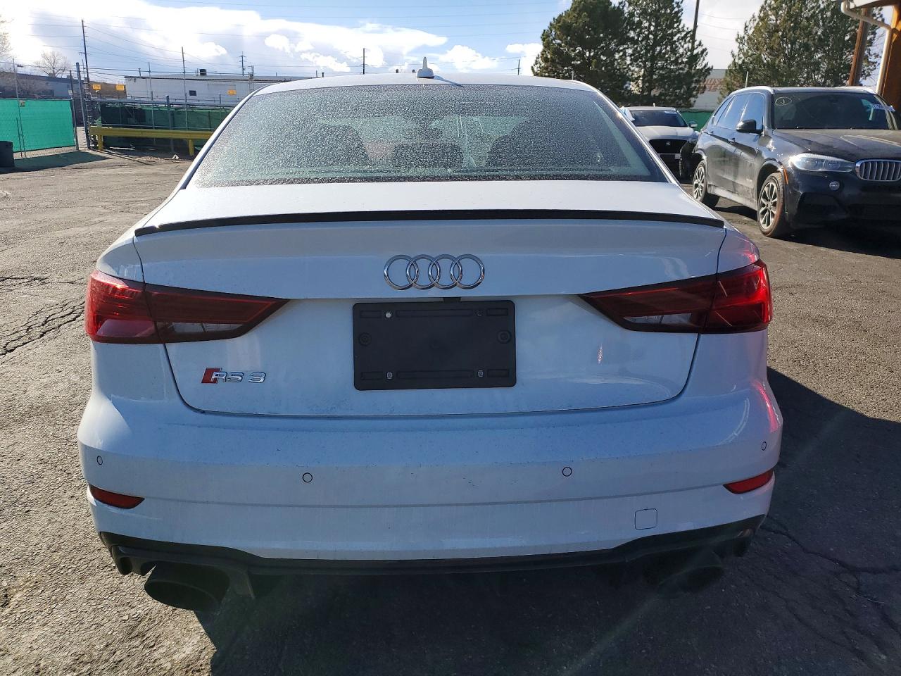 2018 AUDI RS3 photo 16