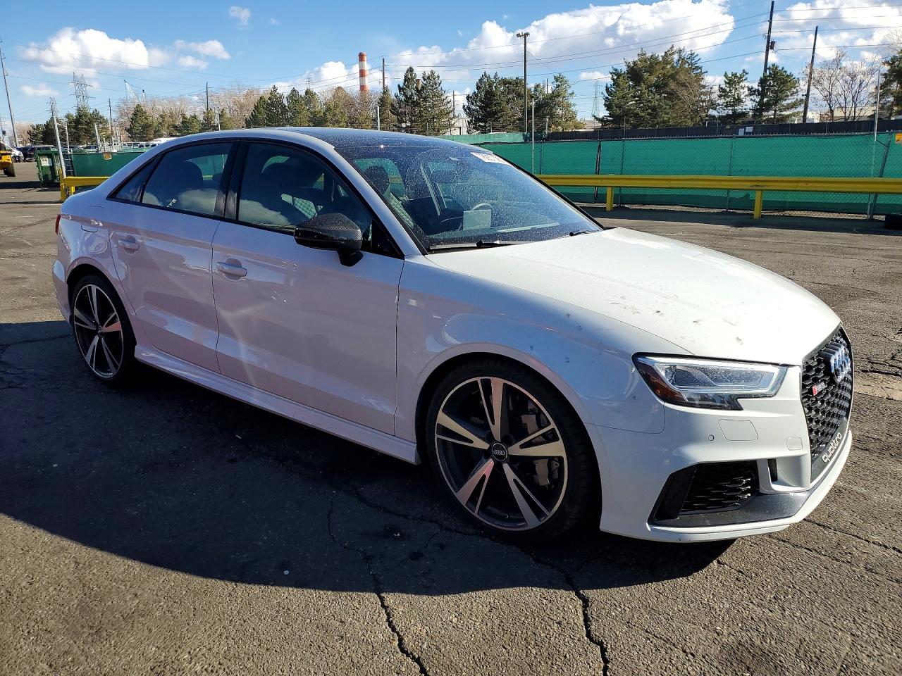 2018 AUDI RS3 photo 10