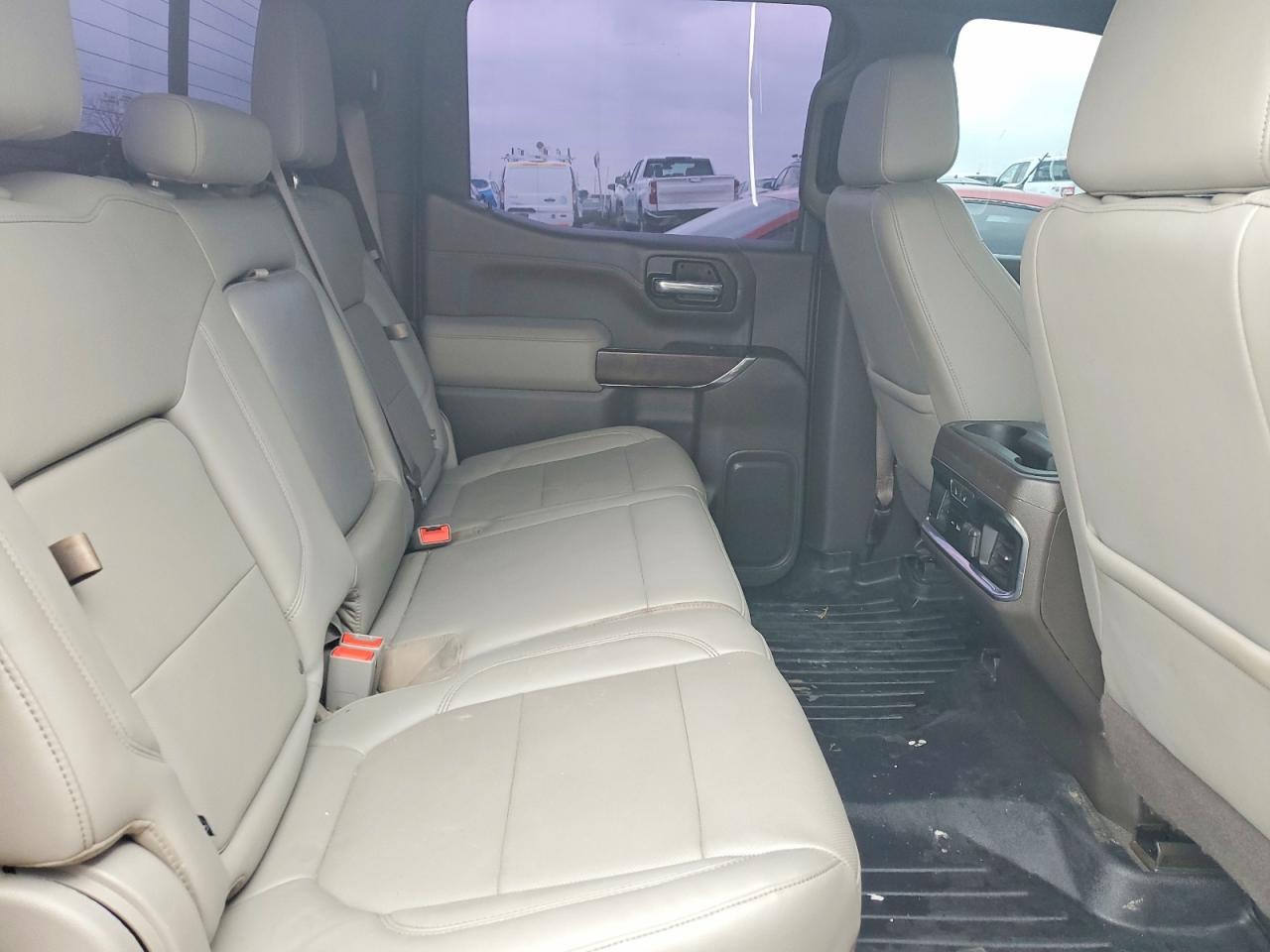 2020 GMC SIERRA C1500 SLT photo 10