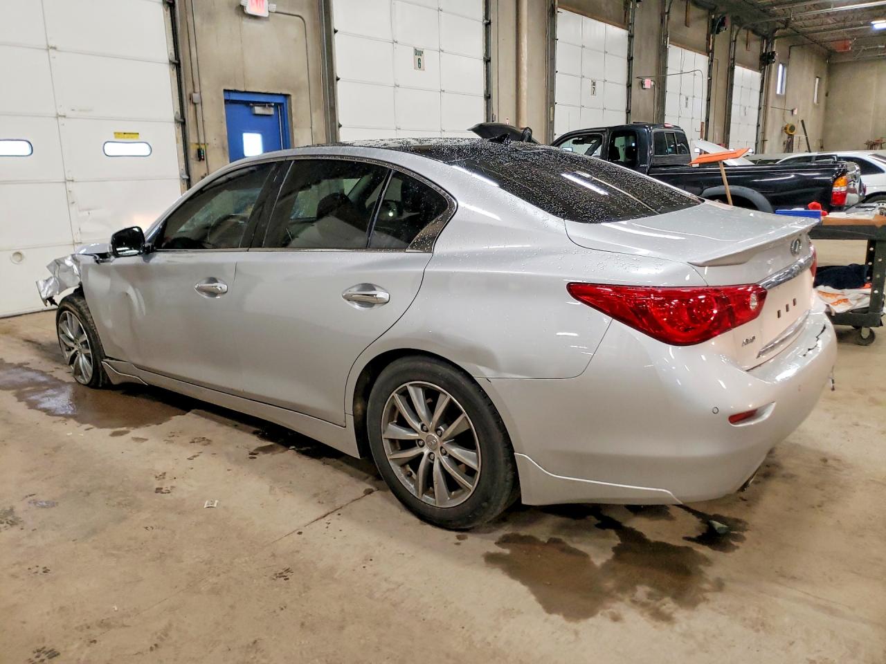 2015 INFINITI Q50 BASE photo 3