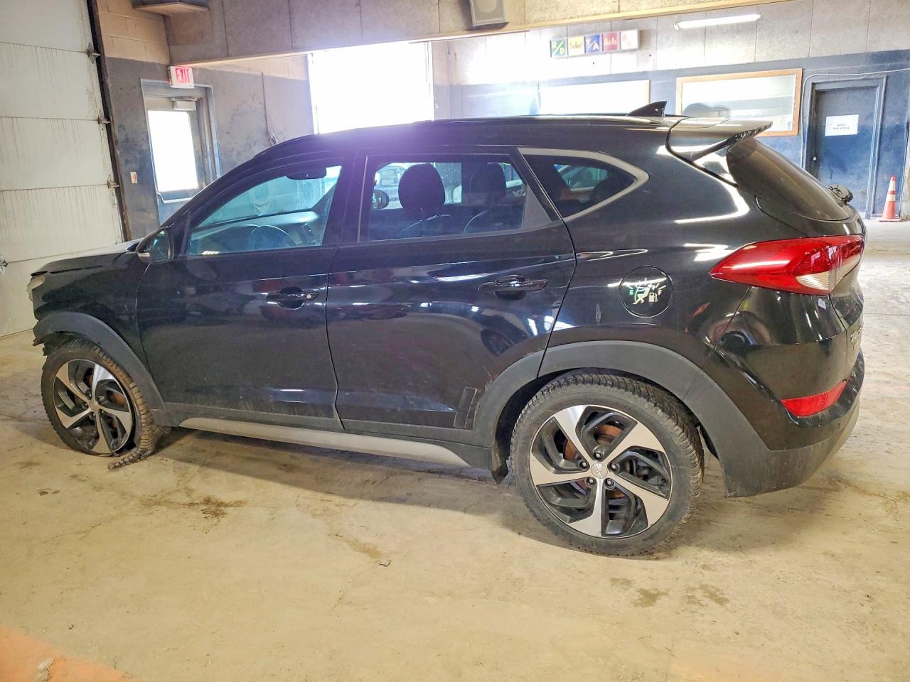 2018 HYUNDAI TUCSON VALUE photo 3