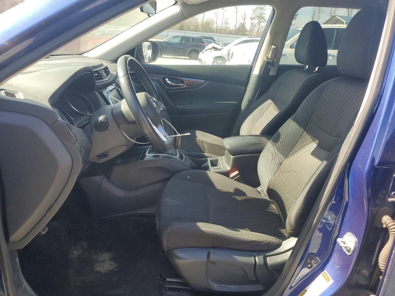 2019 NISSAN ROGUE S photo 7