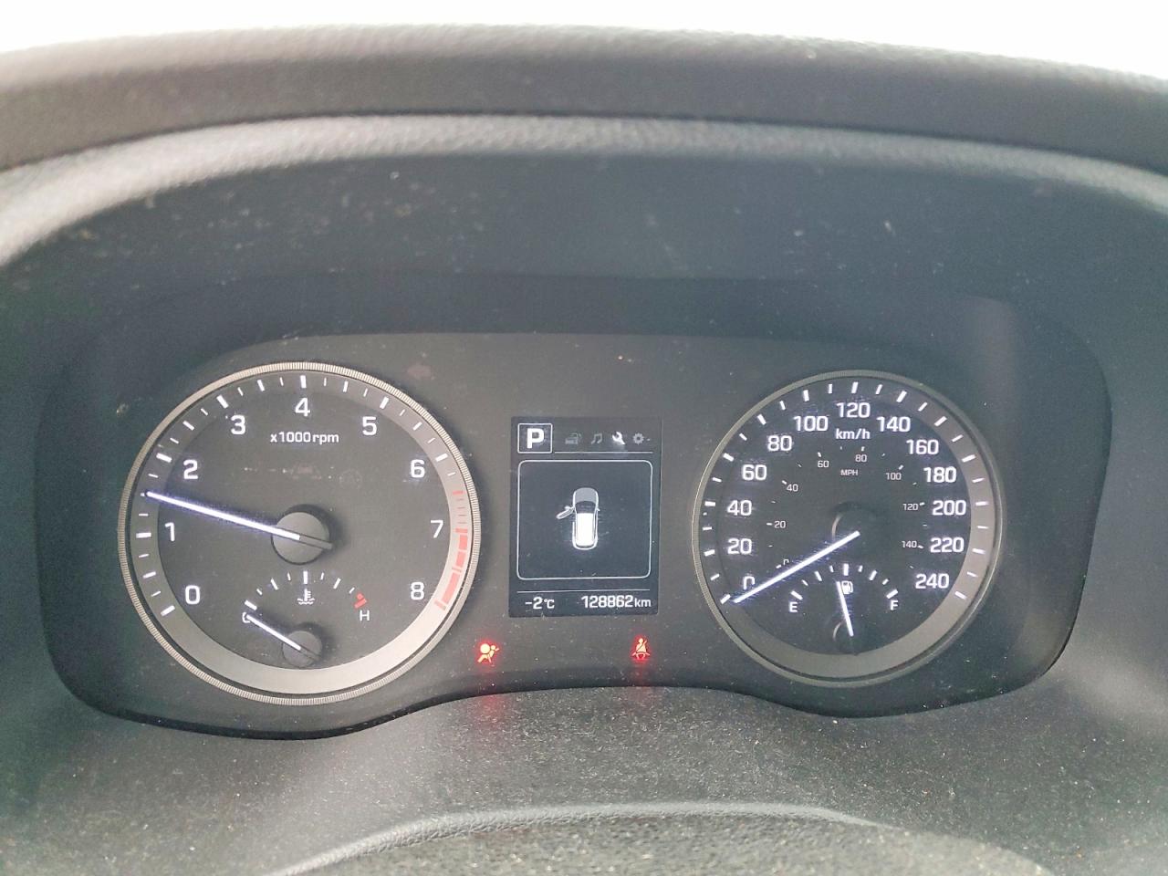 2018 HYUNDAI TUCSON SEL photo 9