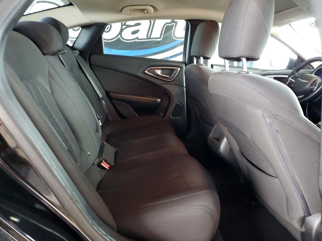 2016 CHRYSLER 200 LIMITED photo 19