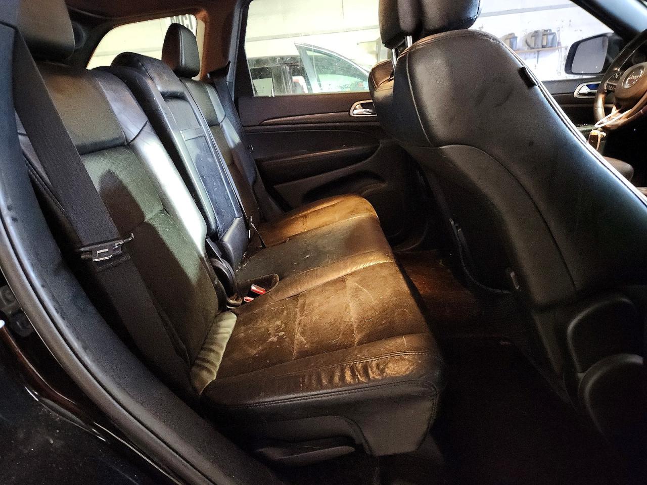2018 JEEP GRAND CHEROKEE LAREDO photo 19