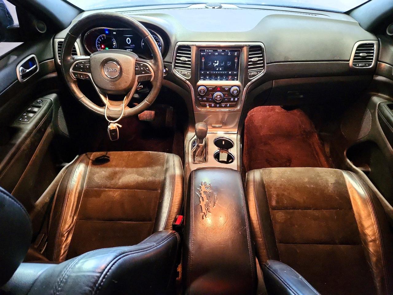 2018 JEEP GRAND CHEROKEE LAREDO photo 15