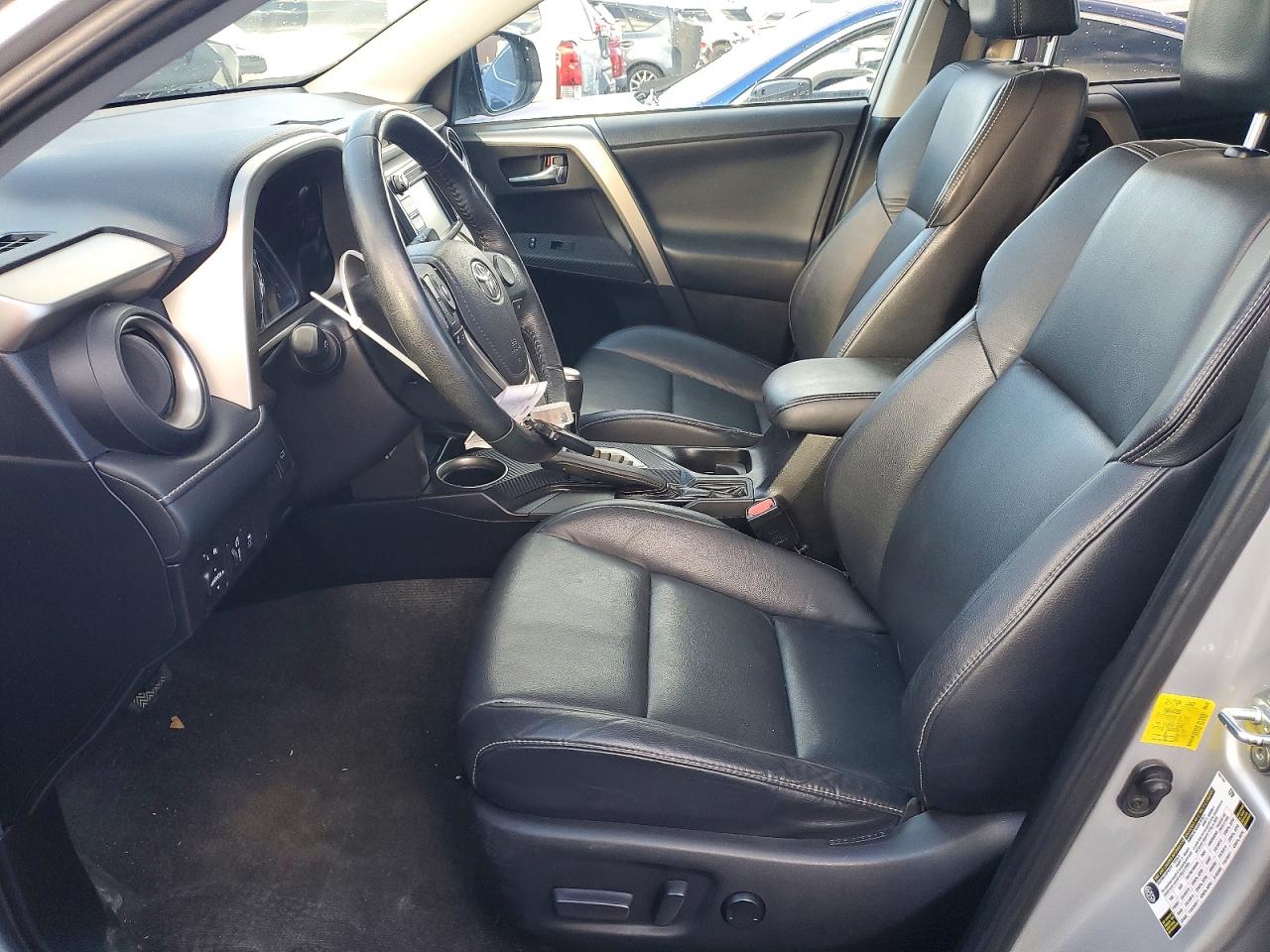 2015 TOYOTA RAV4 LIMITED photo 19