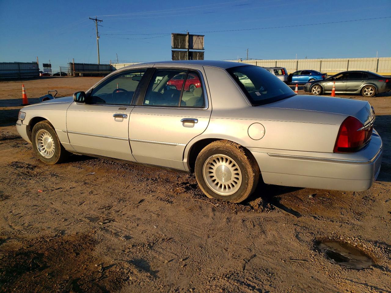 1999 MERCURY GRAND MARQUIS LS photo 2