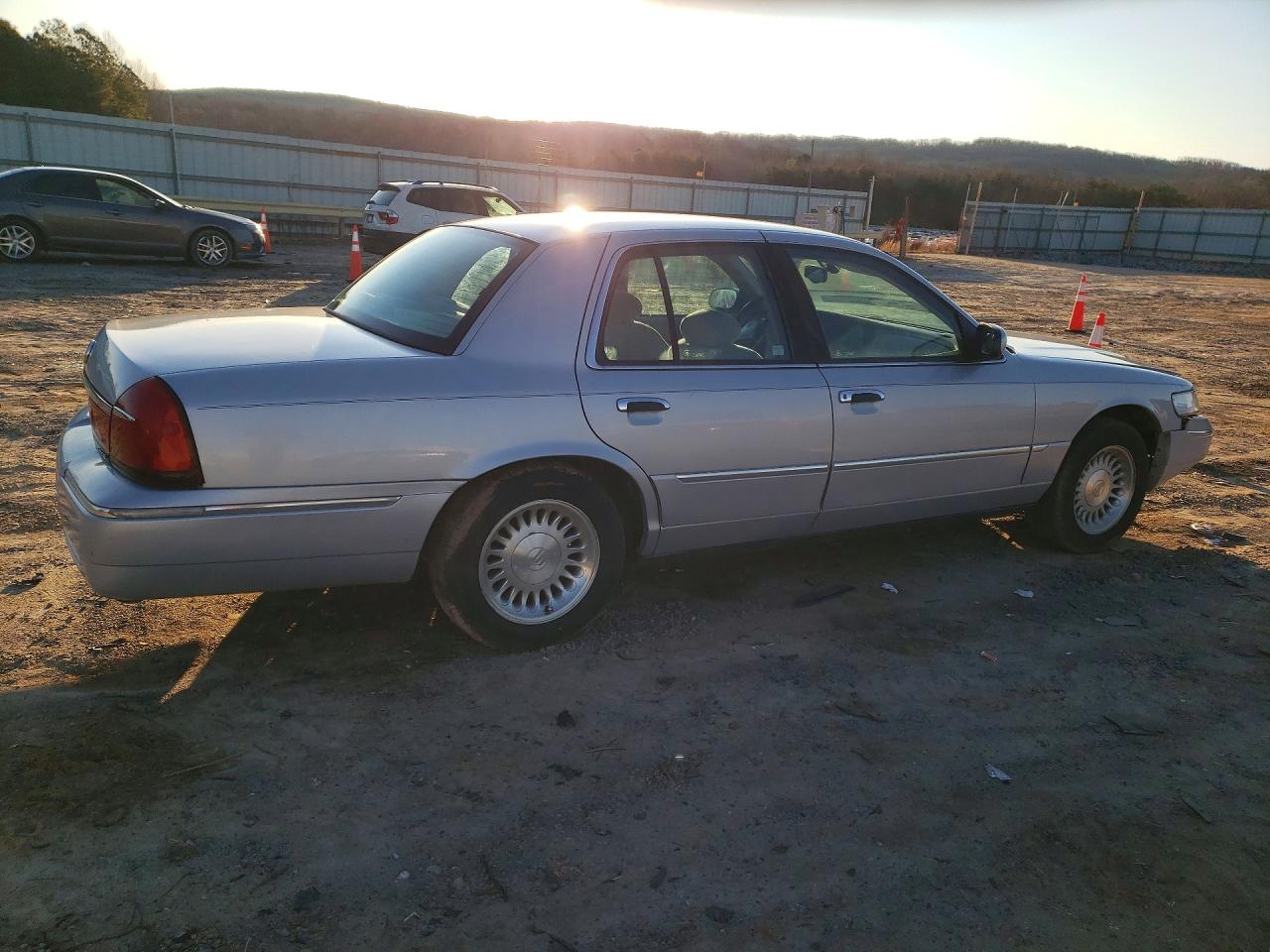 1999 MERCURY GRAND MARQUIS LS photo 3