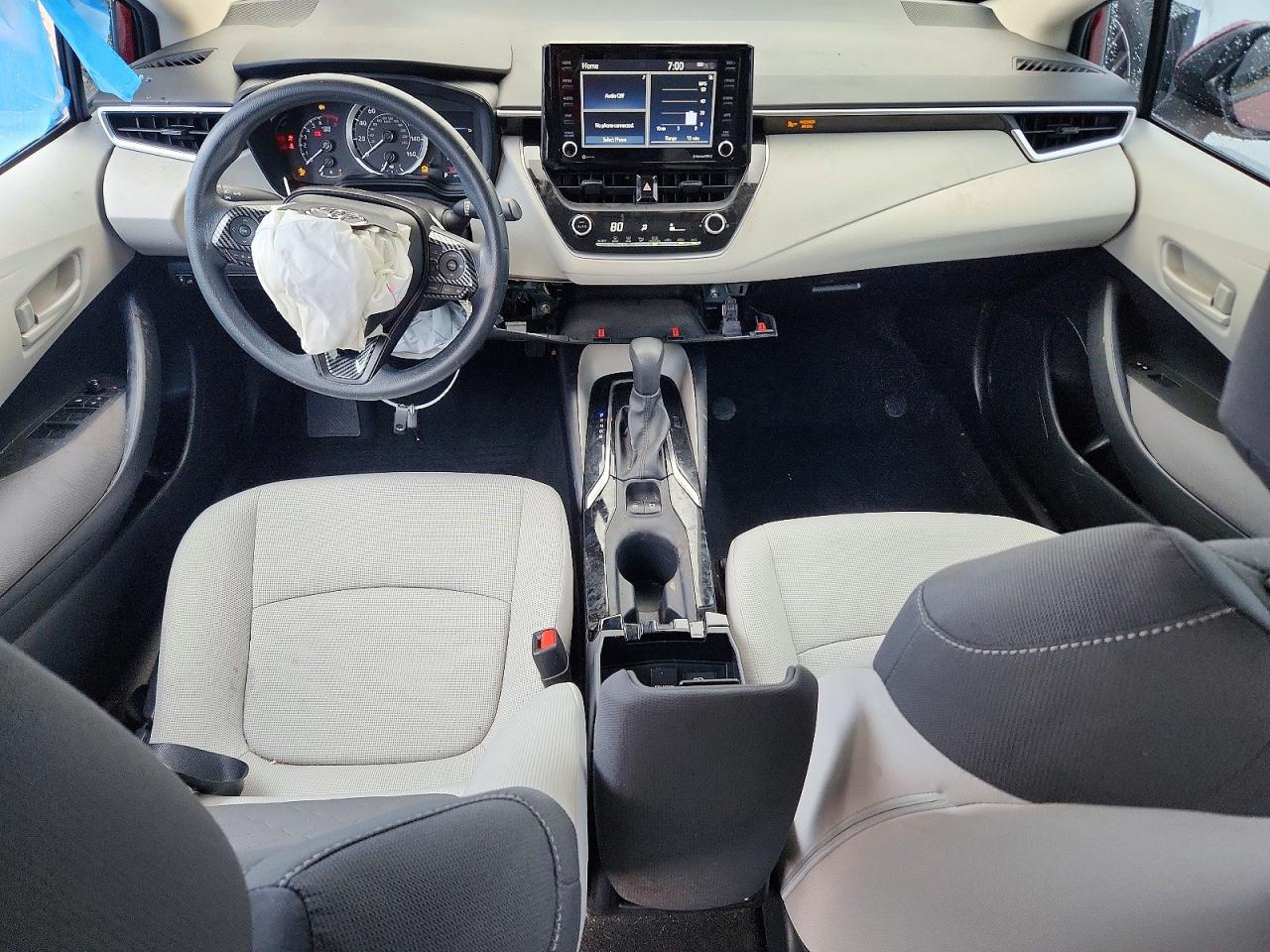 2022 TOYOTA COROLLA LE photo 15