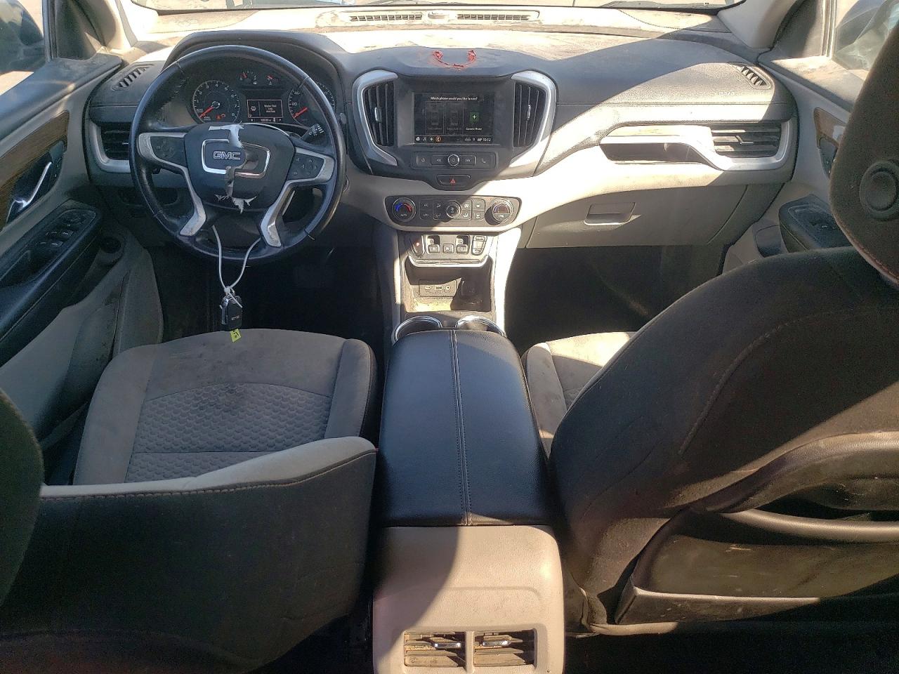 2018 GMC TERRAIN SLE photo 15