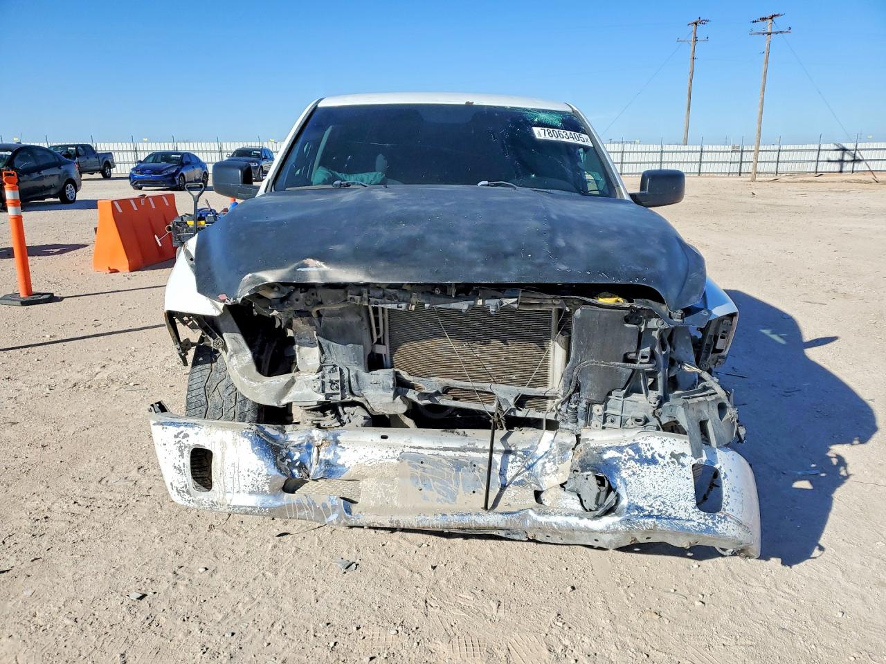 2015 RAM 1500 SLT photo 5