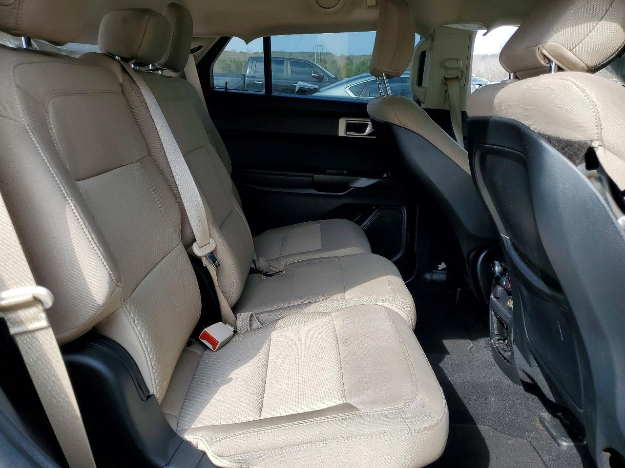 2020 FORD EXPLORER photo 21