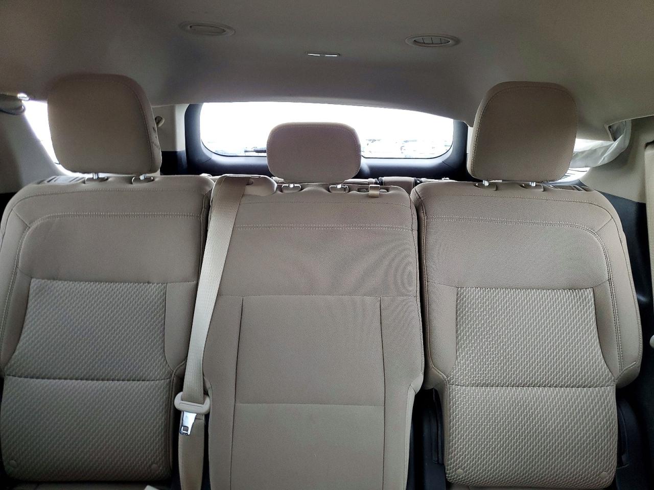 2020 FORD EXPLORER photo 19
