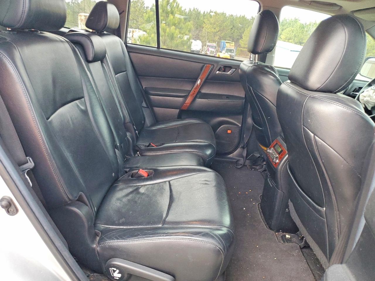 2013 TOYOTA HIGHLANDER LIMITED photo 11