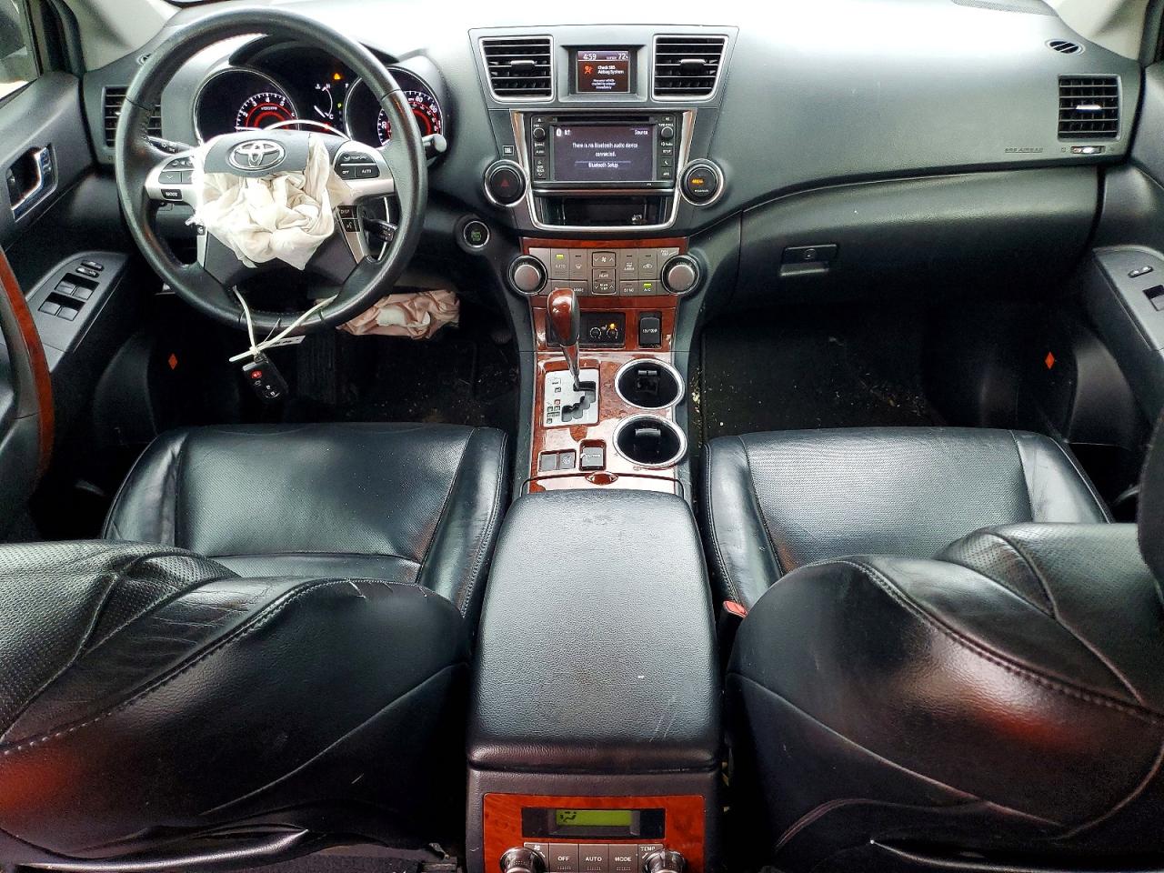 2013 TOYOTA HIGHLANDER LIMITED photo 8