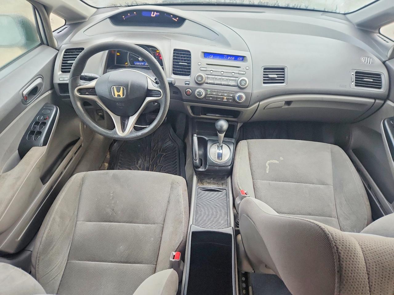 2010 HONDA CIVIC VP photo 8
